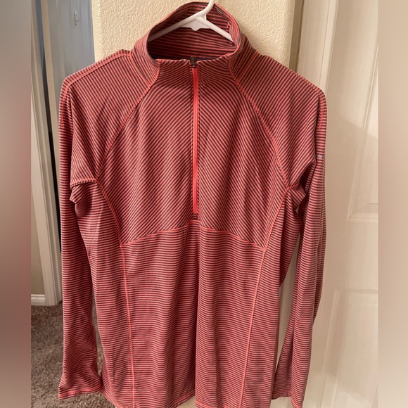 Columbia Quarter Zip Pink & Gray‎ Striped Shirt size Large - Picture 1 of 3